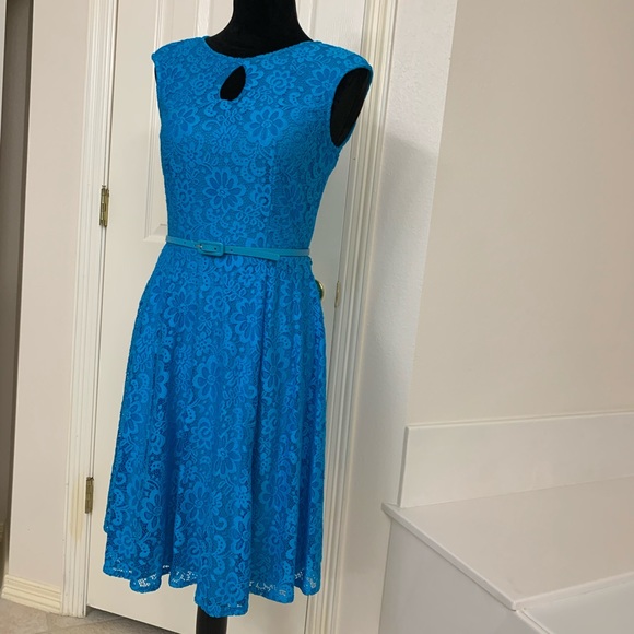 Maggy London Blue Lace Dress - Picture 11 of 12